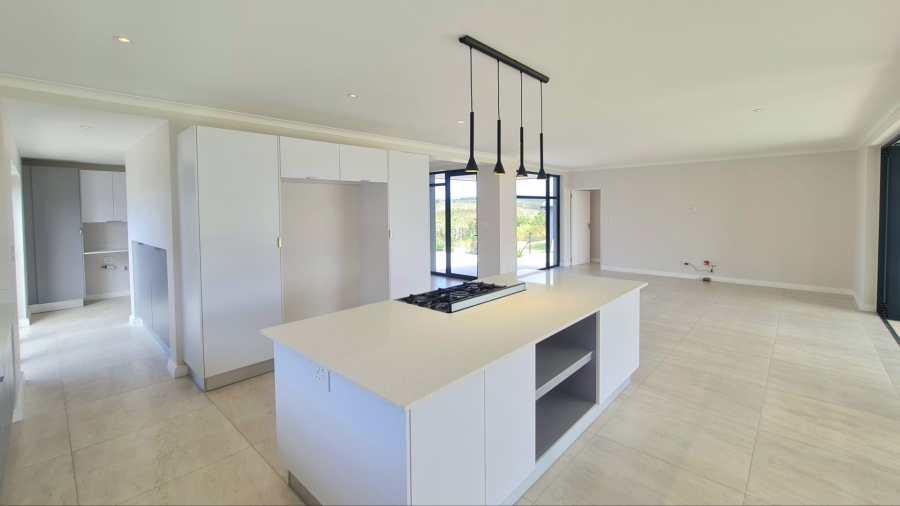 4 Bedroom Property for Sale in Baron View Western Cape